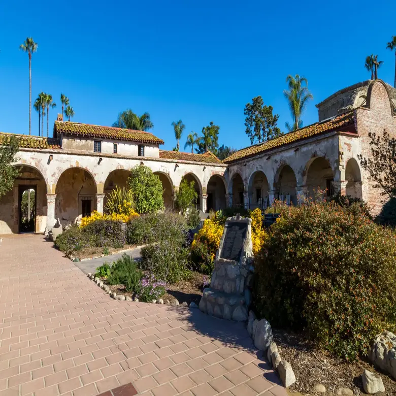 Historic-grounds-San-Juan-Capistrano-Mission-southern-California