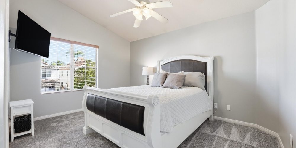 54-16 Altezza Dr, Mission Viejo, CA-53